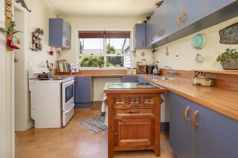 Photo of property in 2/92 Toi Toi Street, Toi Toi, Nelson, 7010