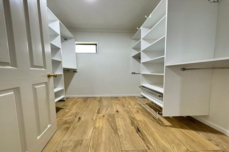 Photo of property in 180 Settlement Road, Papakura, 2110