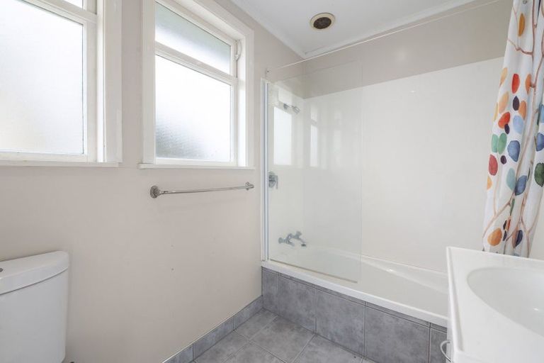 Photo of property in 12 Kauri Drive, Wairakei, Taupo, 3332