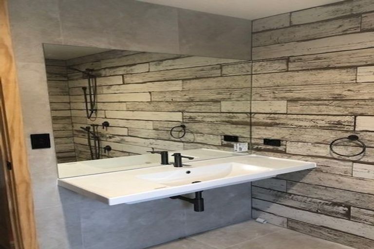 Photo of property in 402j Crawford Road, Minden, Tauranga, 3171