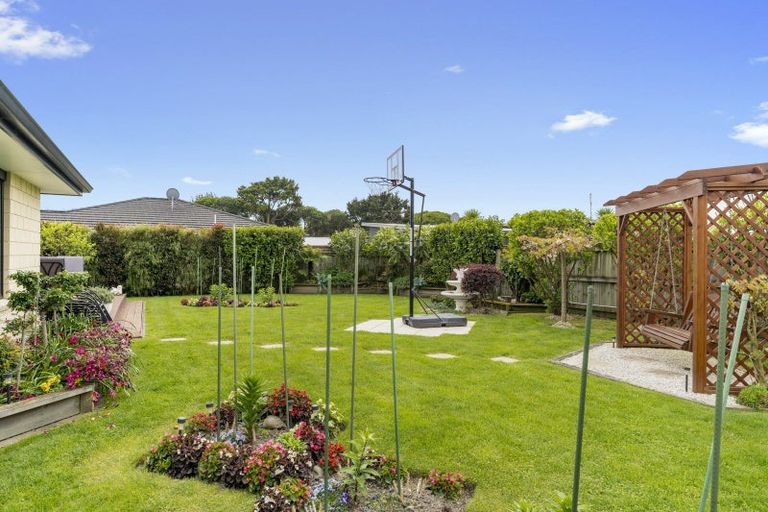 Photo of property in 6 Moy Place, Otaki, 5512