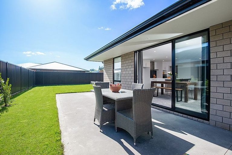 Photo of property in 38 Owhiro Avenue, Mosgiel, 9024