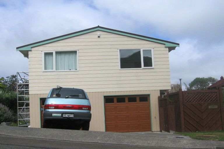Photo of property in 34 Gaya Grove, Ngaio, Wellington, 6035