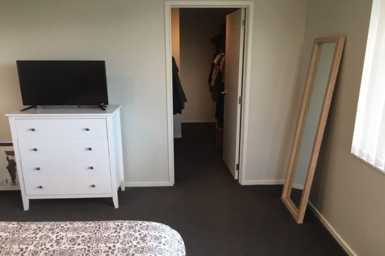 Photo of property in 70 Ngataringa Road, Devonport, Auckland, 0624