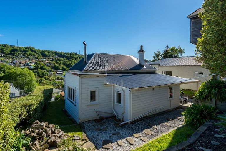 Photo of property in 425 South Road, Caversham, Dunedin, 9012