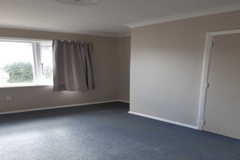 Photo of property in 4/81 Ward Street, Wallaceville, Upper Hutt, 5018