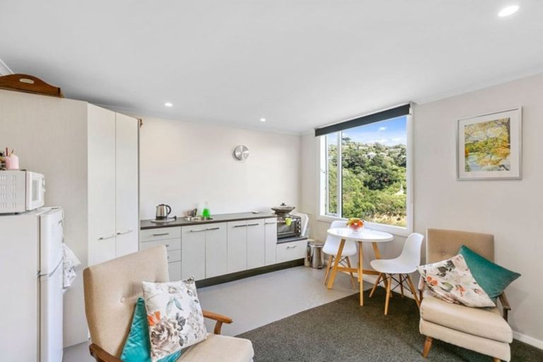 Photo of property in 61 Old Porirua Road, Ngaio, Wellington, 6035