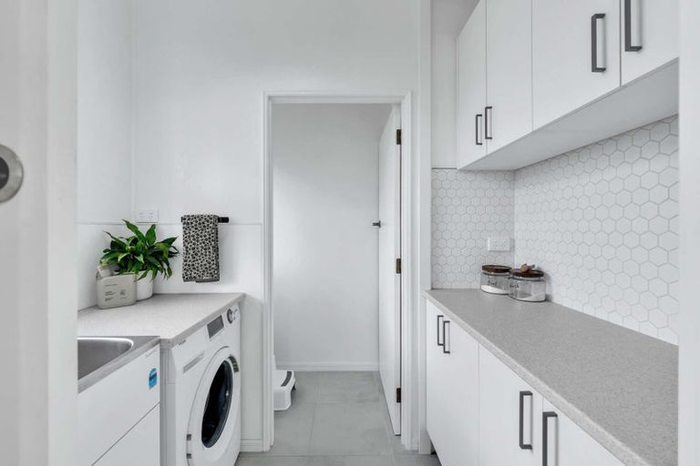 Photo of property in 115 Kitchener Street, Gore, 9710