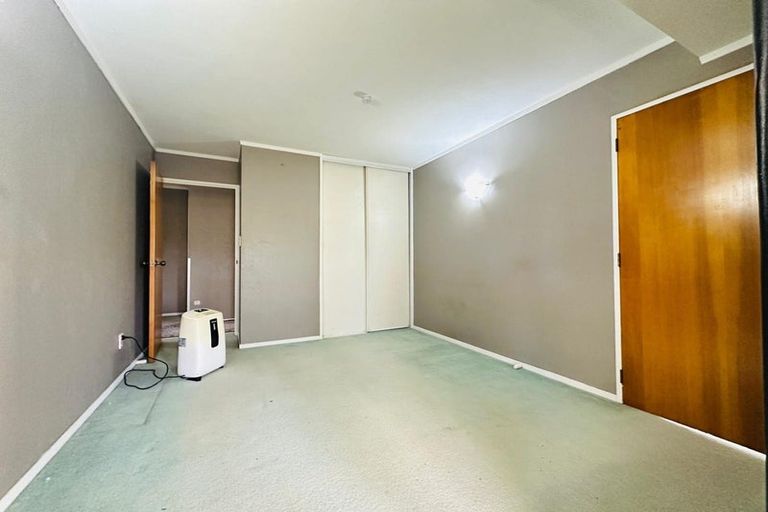 Photo of property in 78 Harmel Road, Glendene, Auckland, 0602