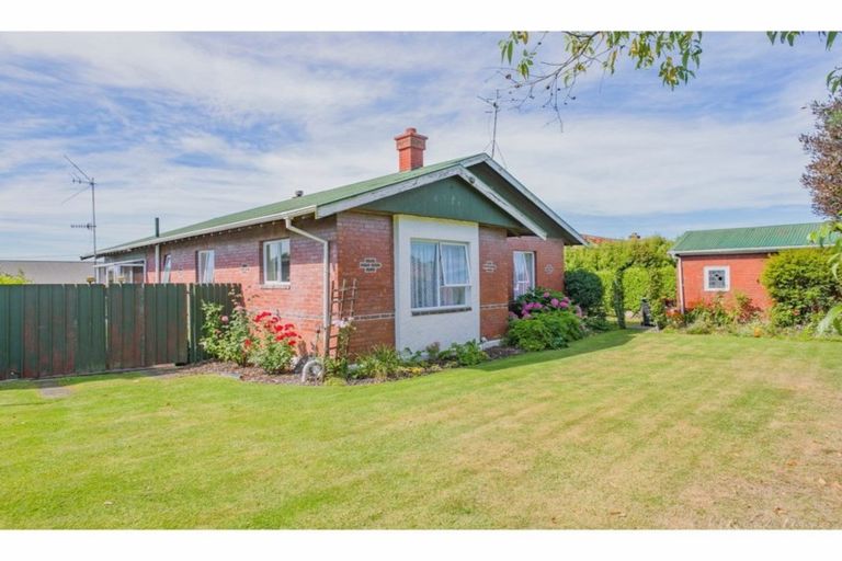 Photo of property in 59 College Road, Parkside, Timaru, 7910