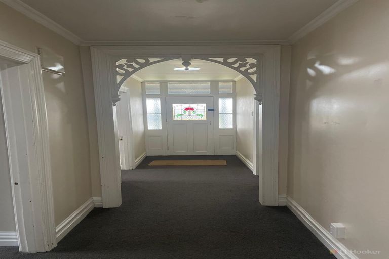 Photo of property in 1 Augustine Street, Waimate, 7924