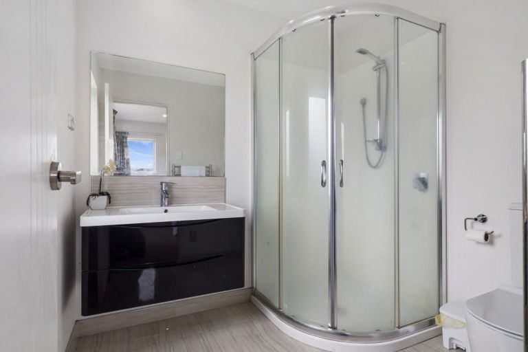 Photo of property in 24 Gyle Place, Pyes Pa, Tauranga, 3112