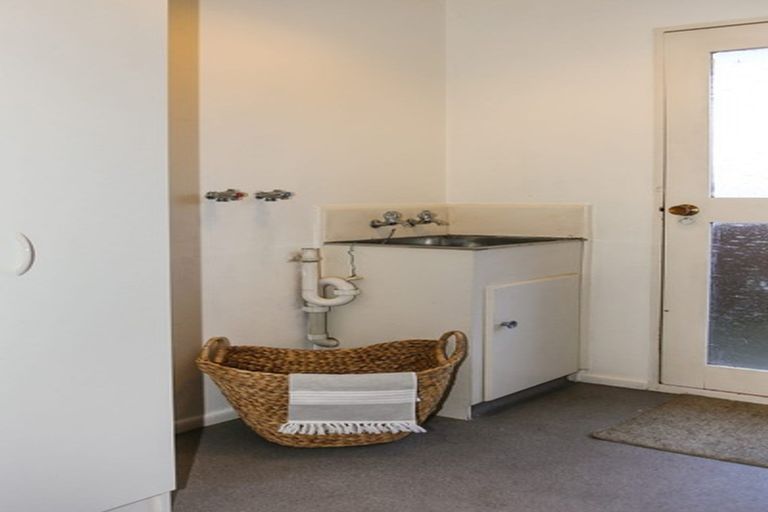 Photo of property in 1/57 Sarabande Avenue, Redwood, Christchurch, 8051