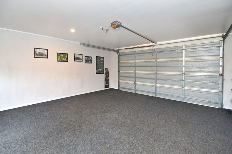 Photo of property in 19 Parakai Avenue, Parakai, 0830
