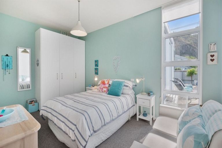 Photo of property in 33 Stoke Street, Sumner, Christchurch, 8081