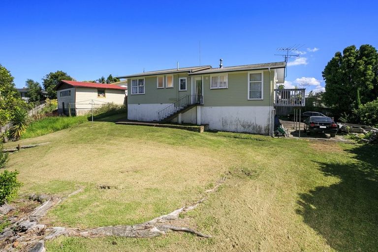 Photo of property in 23 Japonica Drive, Beach Haven, Auckland, 0626