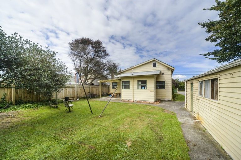 Photo of property in 46 Grey Street, Feilding, 4702