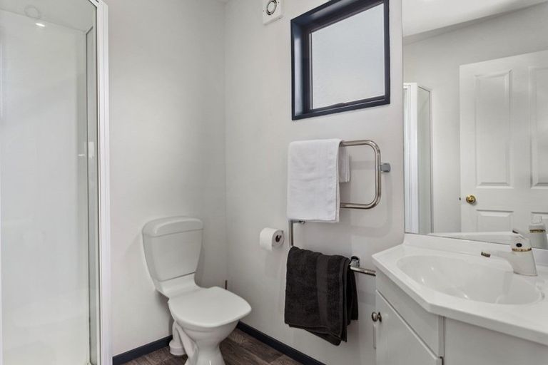 Photo of property in 1 Olivea Place, Oxford, 7430