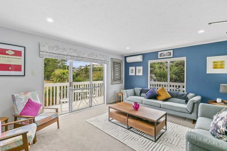 Photo of property in 4/9 Tawa Street, Tawa, Wellington, 5028