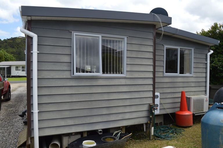 Photo of property in 74 Watt Street, Coromandel, 3506