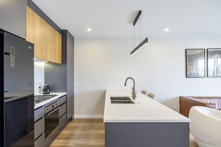 Photo of property in 148 Vintry Drive, Kumeu, 0810