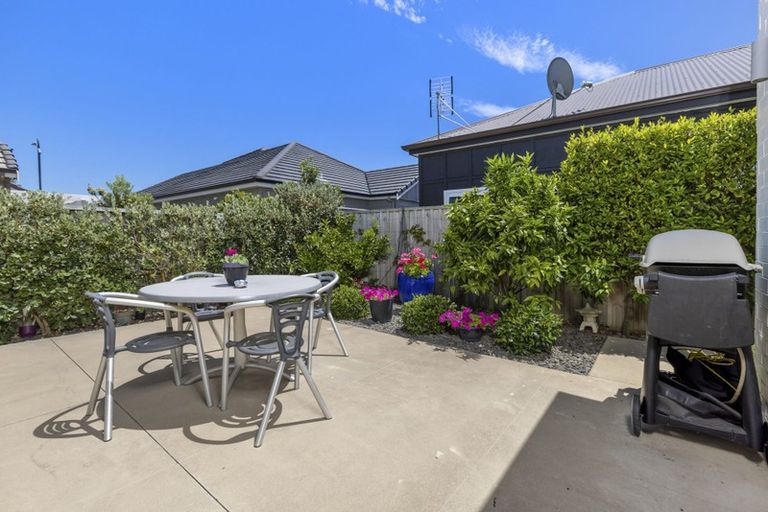 Photo of property in 6 Pebble Beach Way, Papamoa Beach, Papamoa, 3118