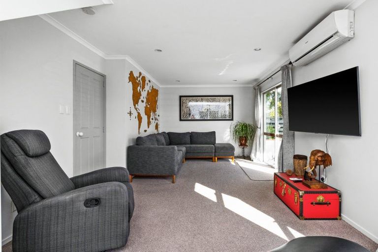 Photo of property in 9 Moray Place, Tamatea, Napier, 4112