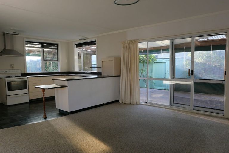 Photo of property in 27 Moana Street, Otaki Beach, Otaki, 5512