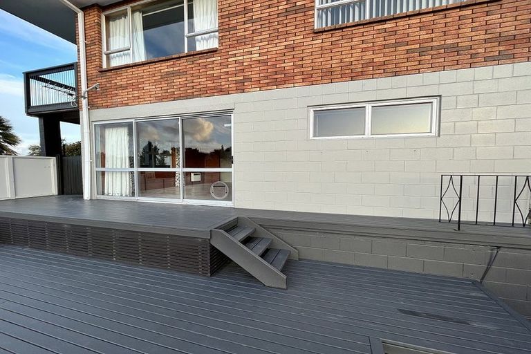 Photo of property in 8 Ponui Place, Mairangi Bay, Auckland, 0630