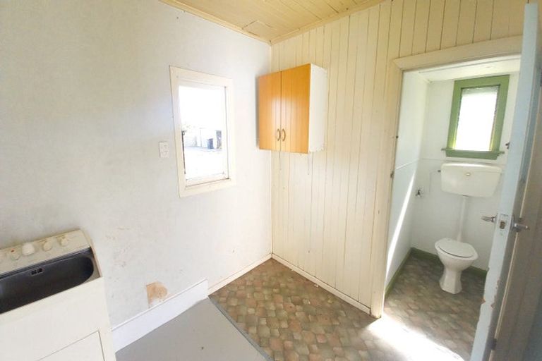 Photo of property in 6 Kirkland Street, Ohai, 9635