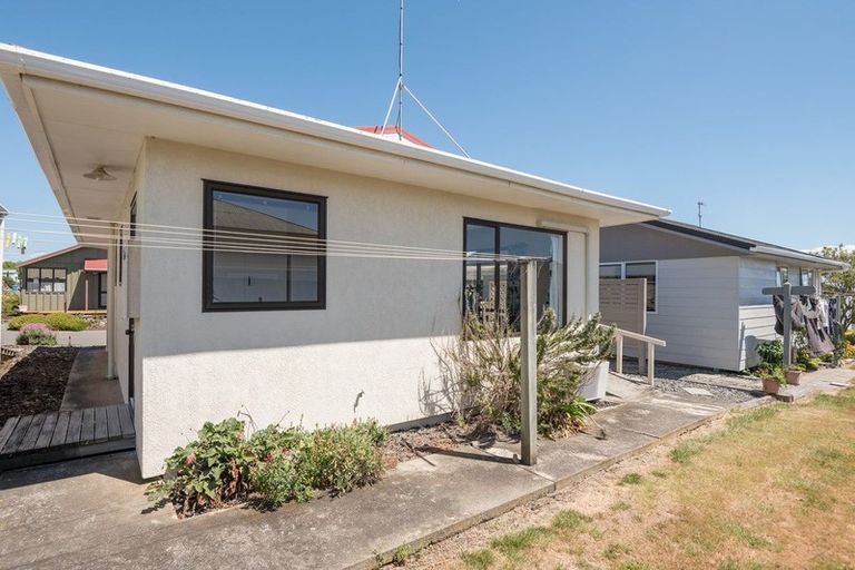 Photo of property in 16 Fernlea Rise, Richmond, 7020
