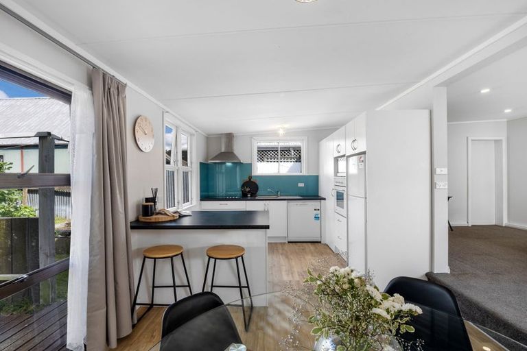 Photo of property in 7 Lowther Street, Whanganui, 4500