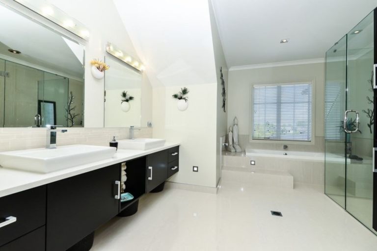 Photo of property in 7 Karl Michael Crescent, Flagstaff, Hamilton, 3210