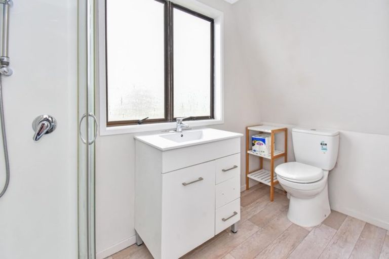 Photo of property in 17 Rangataua Place, Manurewa, Auckland, 2102