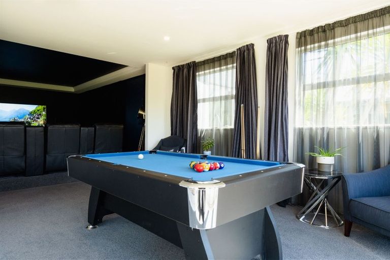 Photo of property in 45 Westpark Drive, Burnside, Christchurch, 8053