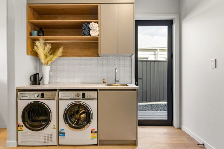 Photo of property in 74 Pelorus Avenue, Poraiti, Napier, 4112