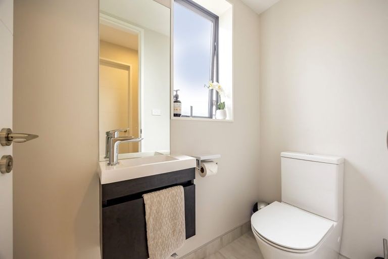 Photo of property in 148 Vintry Drive, Kumeu, 0810