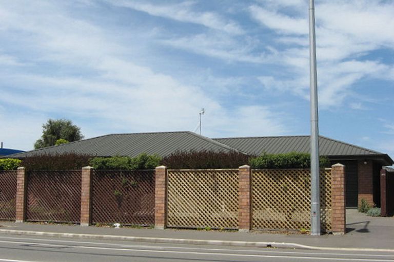 Photo of property in 302b Wainoni Road, Avondale, Christchurch, 8061