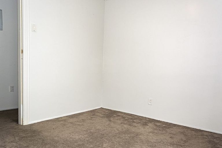 Photo of property in 26 Tokomaru Street, Welbourn, New Plymouth, 4312