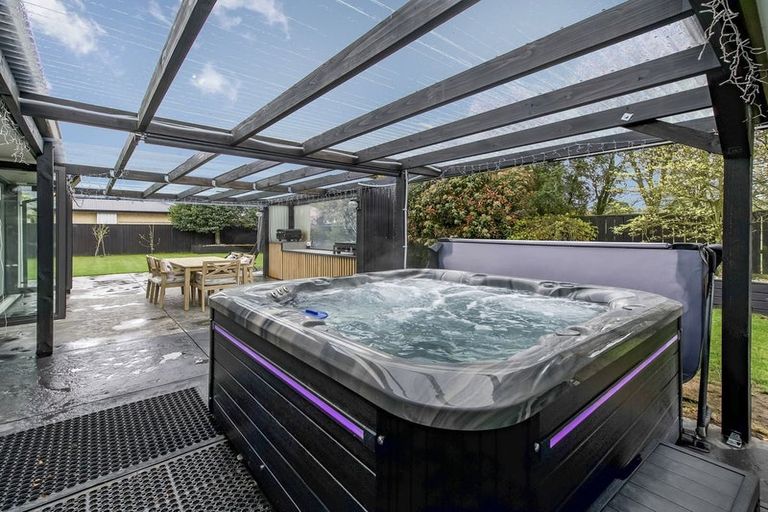 Photo of property in 6b Heritage Close, Rolleston, 7614