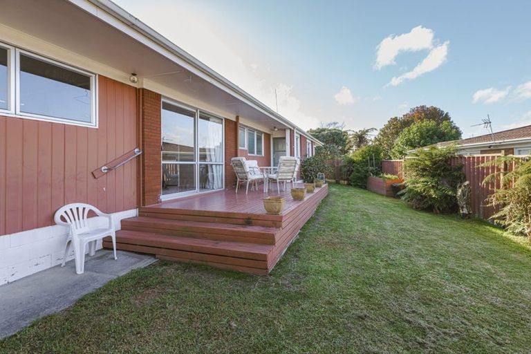 Photo of property in 82 Elliot Street, Pahurehure, Papakura, 2113