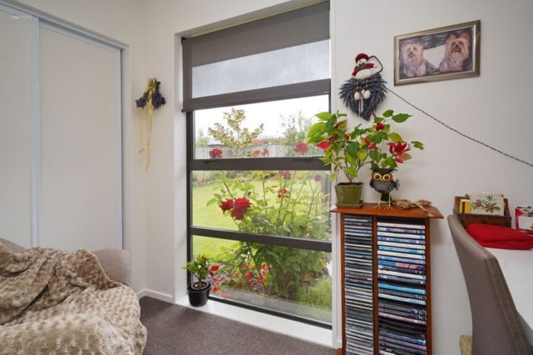 Photo of property in 10 Taniwha Street, Pegasus, 7612