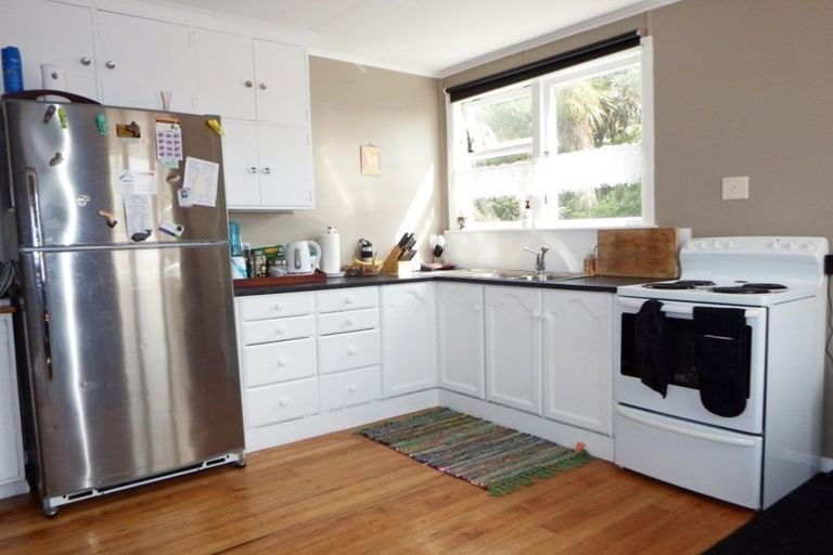 Photo of property in 5 Fergusson Street, Marton, 4710