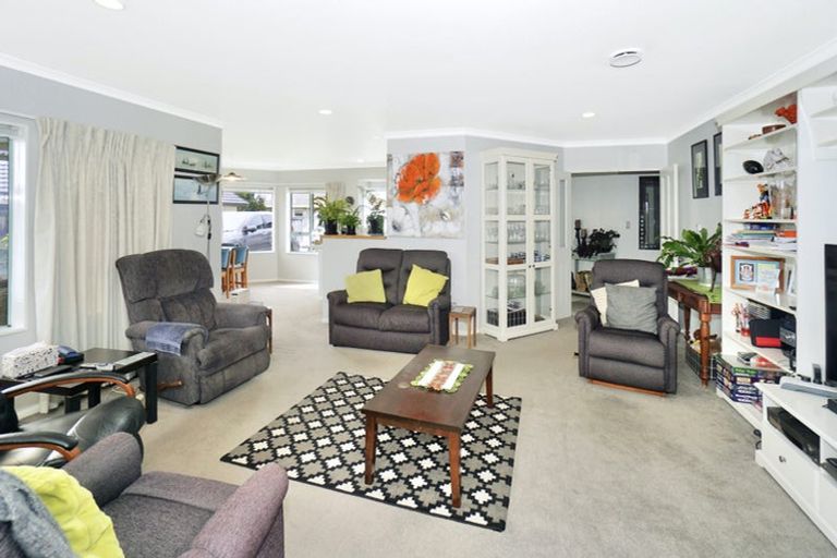 Photo of property in 48 Fairview Place, Te Puke, 3119