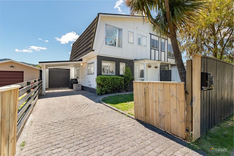 Photo of property in 2/21 Amber Grove, Birchville, Upper Hutt, 5018