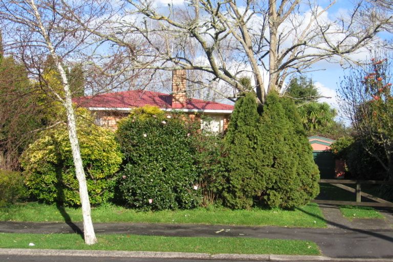 Photo of property in 40 Liston Crescent, Hillcrest, Hamilton, 3216