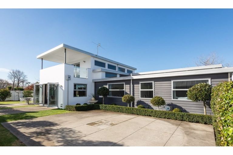 Photo of property in 41 Riverwood Boulevard, Redwood, Christchurch, 8051