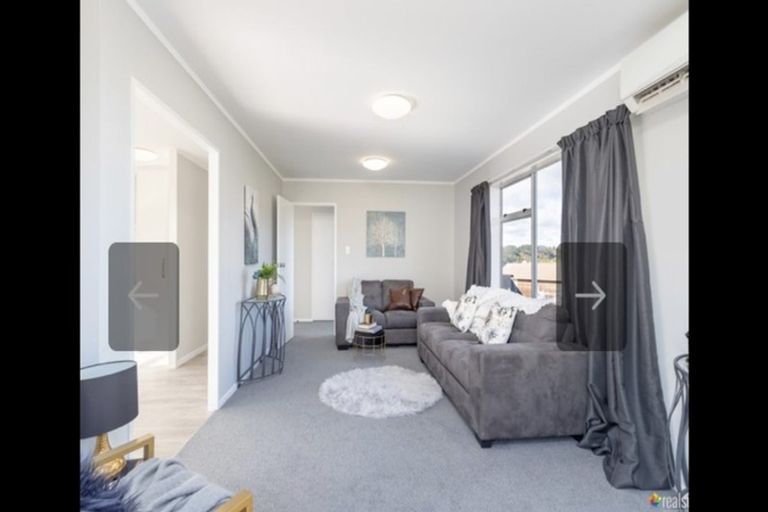 Photo of property in 118 Norana Road, Timberlea, Upper Hutt, 5018