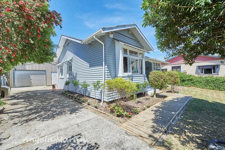 Photo of property in 83 Lyndhurst Street, Takaro, Palmerston North, 4412