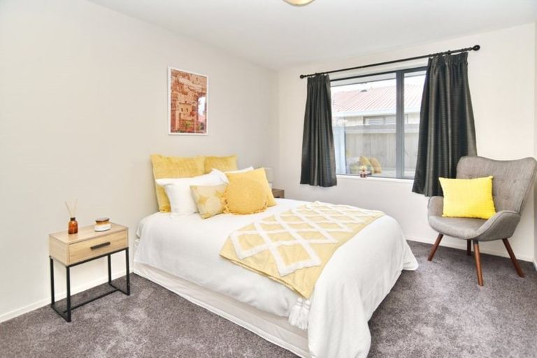 Photo of property in 29 Roberts Road, Hei Hei, Christchurch, 8042